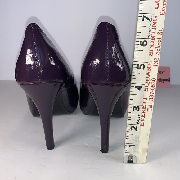 Size 8 Deep Purple / Eggplant Heels - Picture 7 of 15